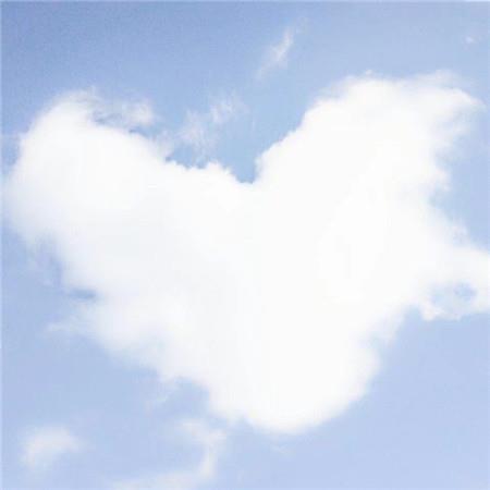 唯美高清蓝天白云朋友圈壁纸图片