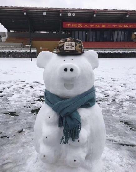 搞笑的雪人造型唯美图片大全