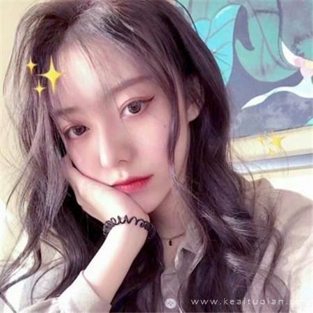 2021年气质唯美女生个性经典微信高清图片