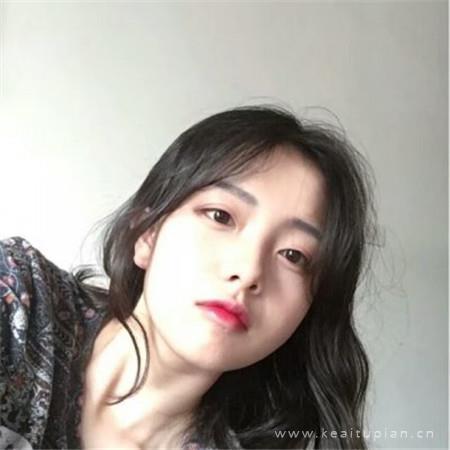 超可爱的高清女生气质温柔朋友圈背景图片