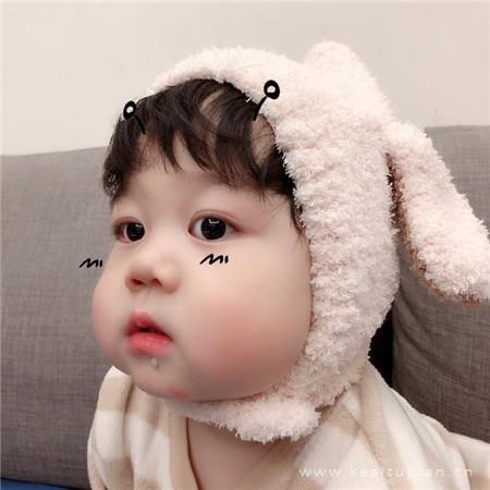 脸蛋肥嘟嘟的可爱萌娃唯美头像