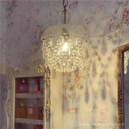 七月份的唯美可爱朋友圈背景图片，能够让人感到快乐