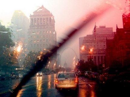 夜色下的城市风景街道唯美图片