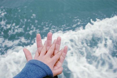 微信温馨唯美的浪漫陪伴幸福爱情图片