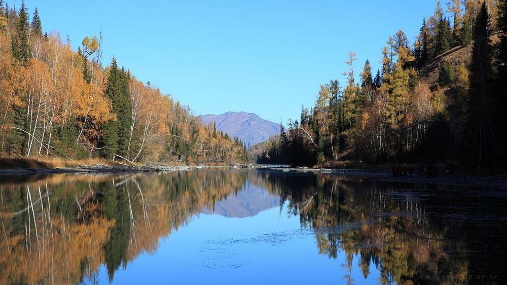 喀纳斯一年四季超美风景摄影桌面壁纸