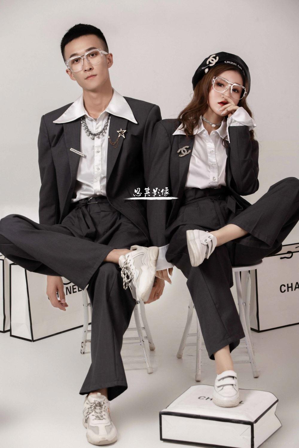 超酷情侣西装个性气质时尚艺术感写真图片