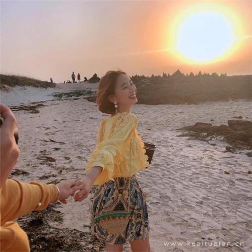 甜美清新迷人的女生微信励志正能量图片