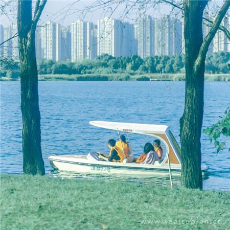 超好看关于冬天的很有感觉的空间背景 你来的话日子会甜一点图片