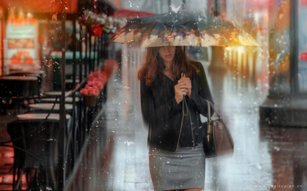 一起撑伞走过圣彼得堡的雨天图片壁纸大全