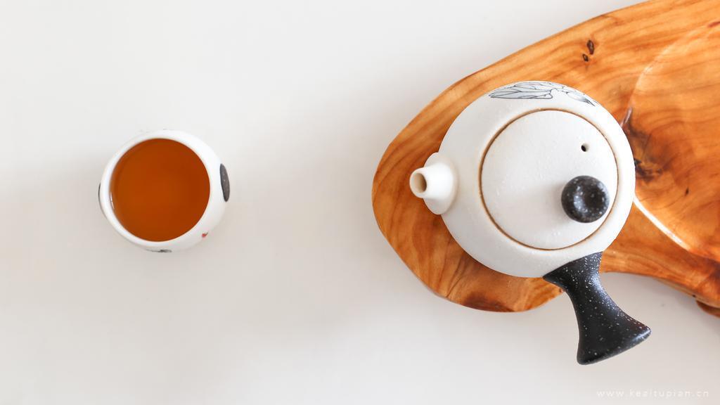 一杯茶让你安静在心灵的驿站图片壁纸大全