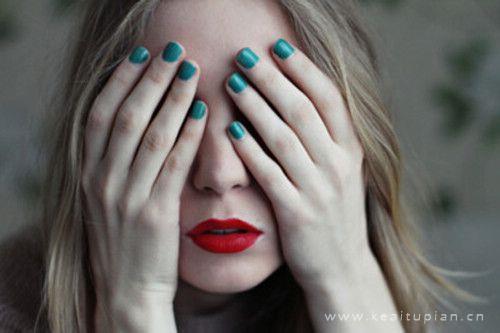 好看精美的红唇特写高清壁纸图片