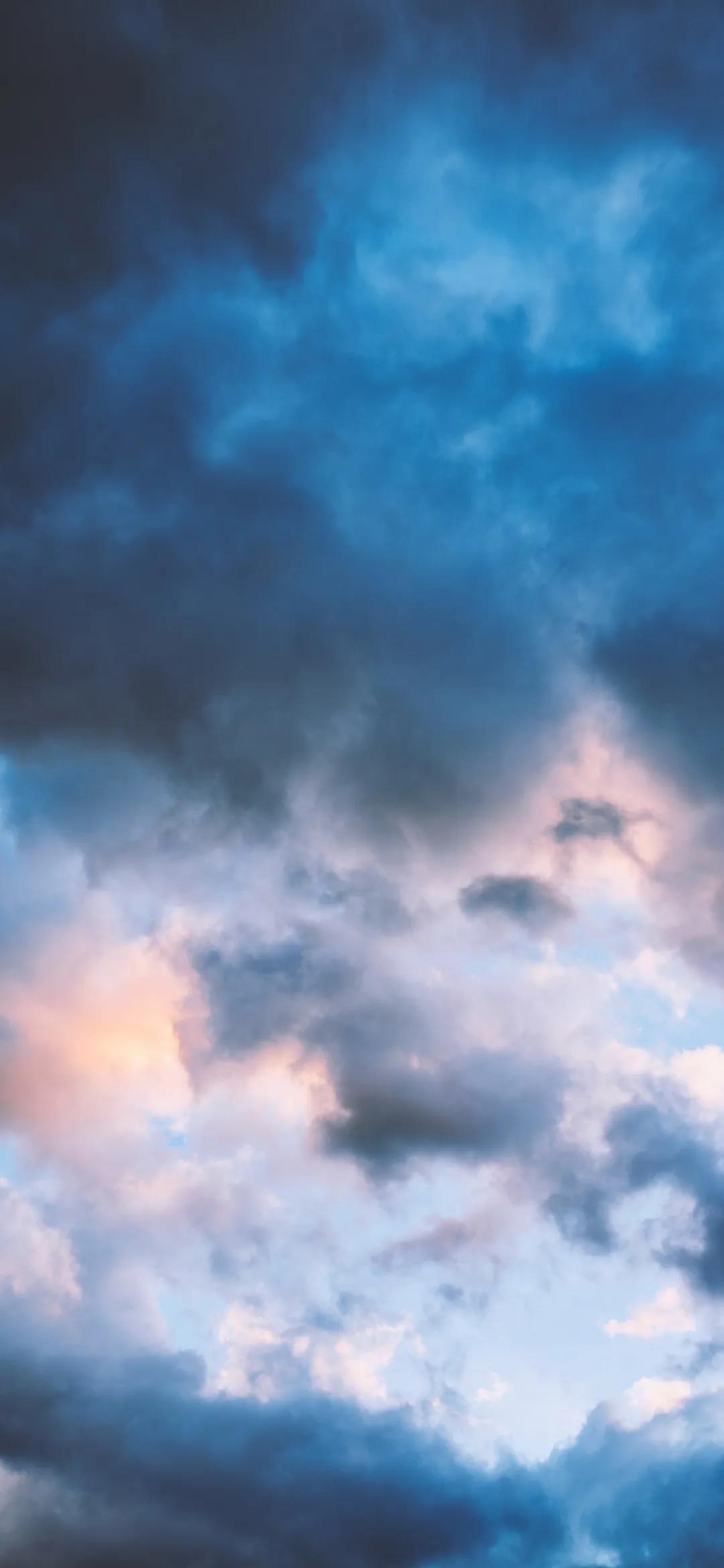 白云和乌云唯美自然风景高清手机壁纸图片