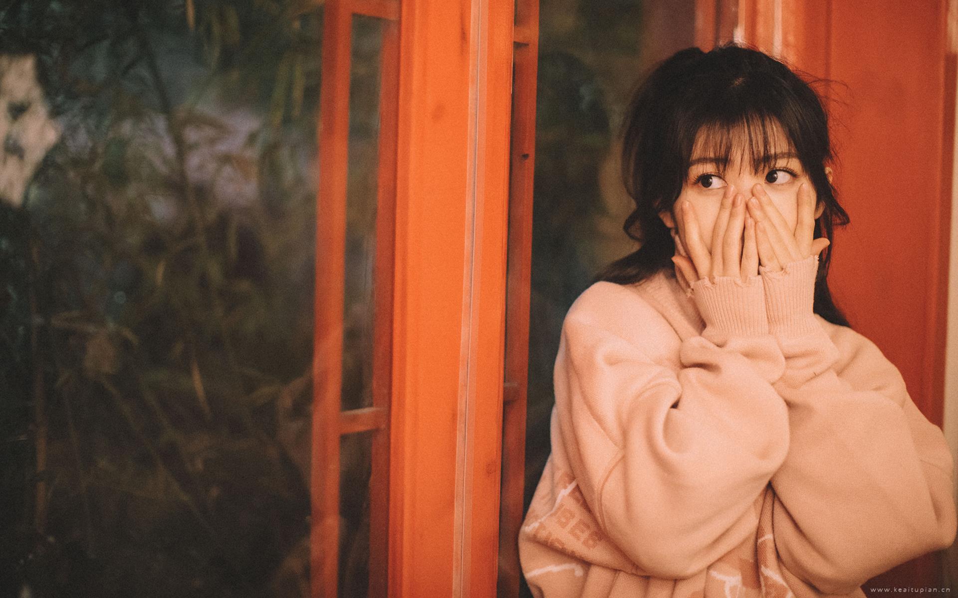 气质美女明星赖美云甜美迷人养眼写真图片大全