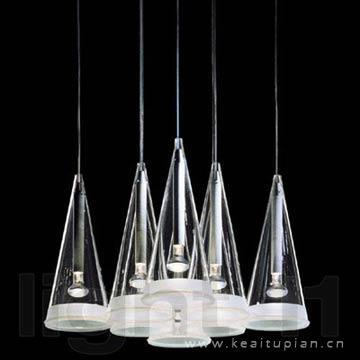 超美每一盏的吊灯的背后都会有一个故事图片