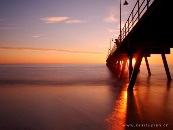 夕阳风光，只待一个你来拍我最美的背影图片