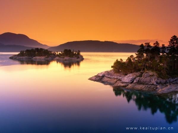 唯美黄昏午后，夕阳西下，夜空又要降临了。图片