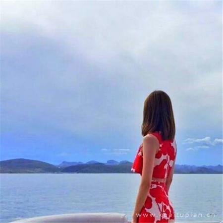 微信朋友圈背景伤感女生背影大全 像野猫一直在流浪图片