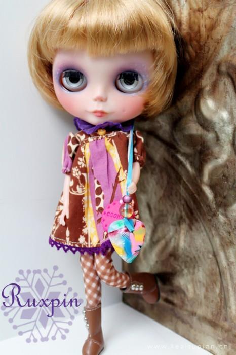 精致小巧的娃娃人偶好看壁纸图片大全