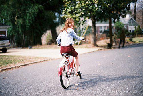 国外拍下的唯美小清新街边风景壁纸图片