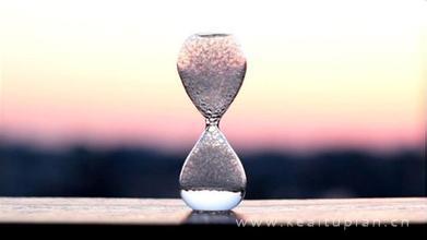 精致小巧的沙漏唯美好看高清壁纸图片