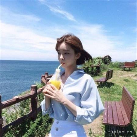 唯美超漂亮的女生朋友圈背景图 有气质的女生合集图片