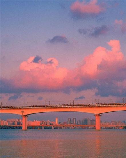 超美落日夕阳风景微信聊天背景壁纸图片