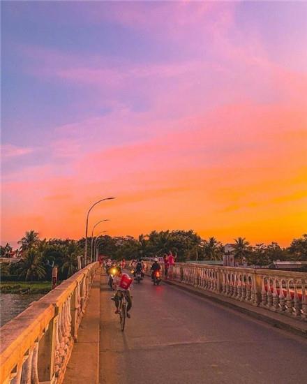 超美落日夕阳风景微信聊天背景壁纸图片