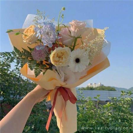教师节手拿着鲜花的好看微信抖音快手头像图片