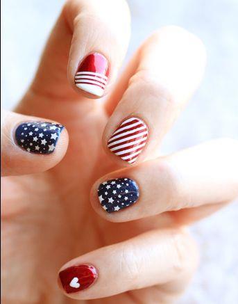 女生最喜欢的好看图案美甲图片