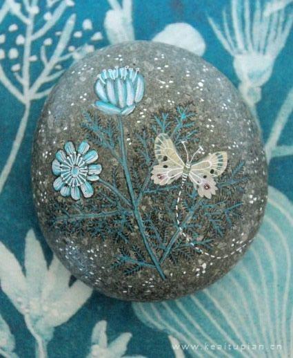 漂亮石头中的世界五彩斑斓图片