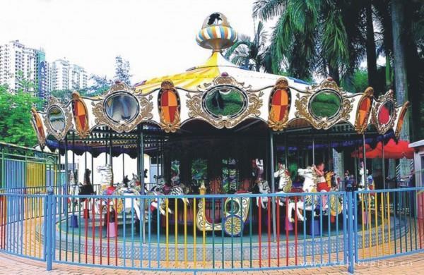 超美人离人去旋转木马依然在旋转图片