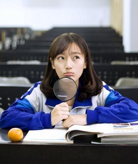 清纯甜美可人的校园美女小清新唯美壁纸图片