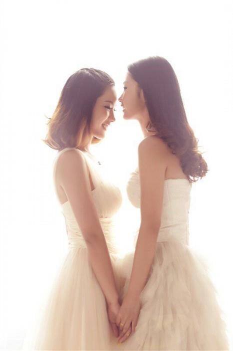 好看的那些朋友可否待我从校服到伴娘图片