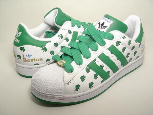 好看你跟我说过你最喜欢三叶草图片