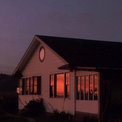 唯美我在人间贩卖日落风景，小镇日落余晖向往的生活图片