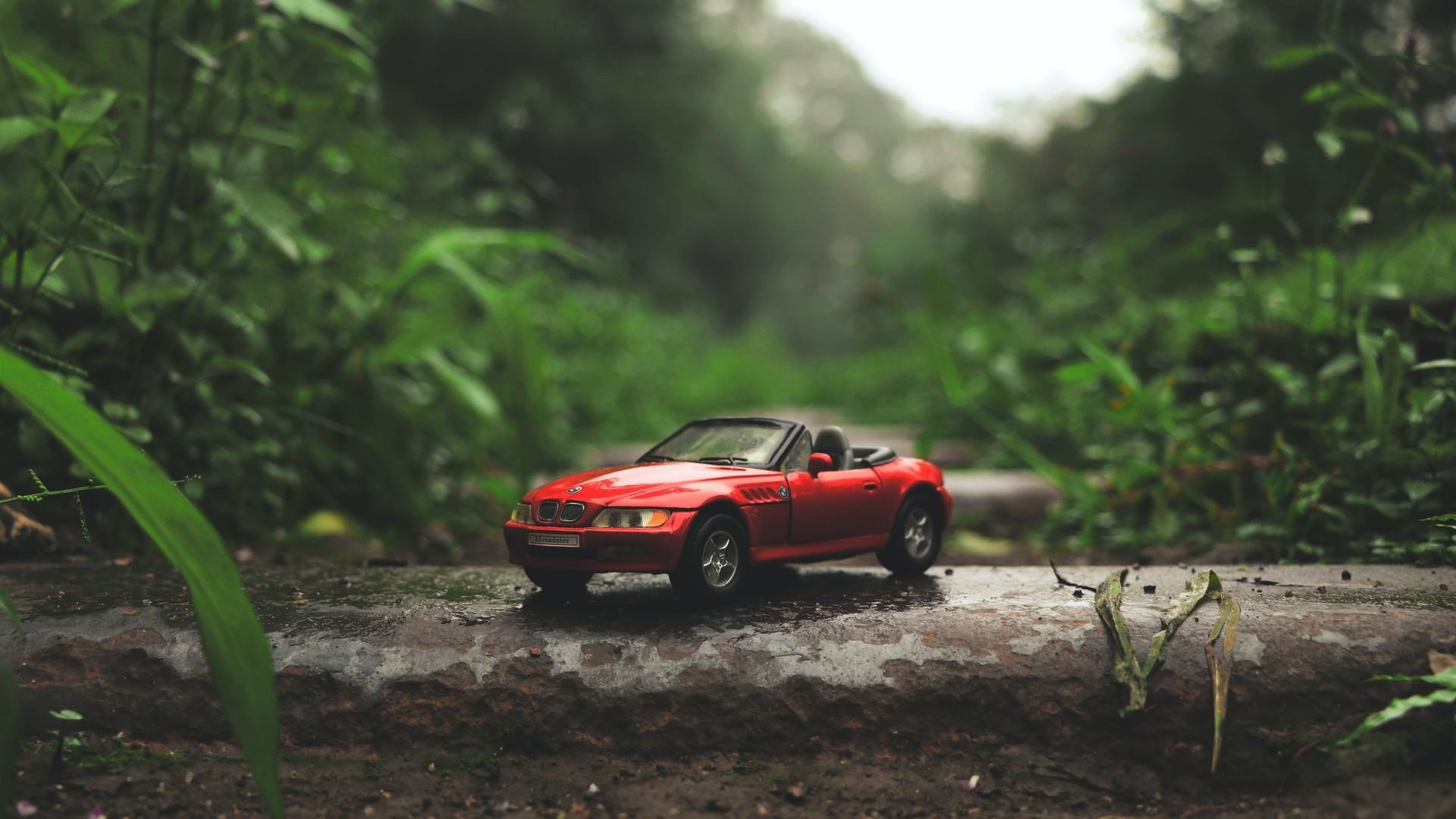 好看精致可爱的玩具汽车图片桌面壁纸