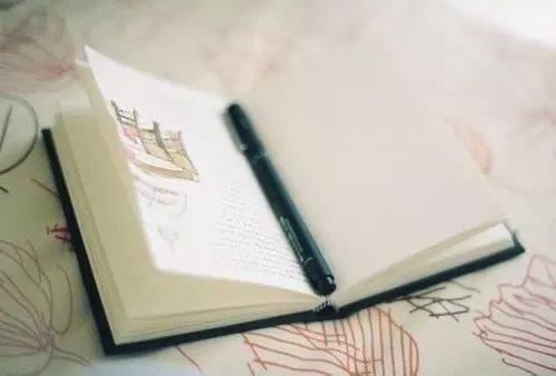 关于记忆记事本信件文艺图片