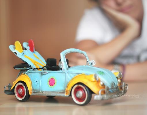 可爱玩具小汽车意境图片