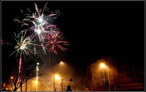 庆祝新年图片 庆新春迎新年的图片