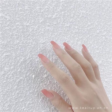 显白有气质的初秋美甲图片2021