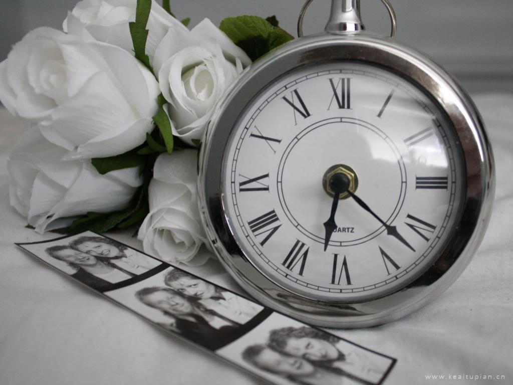 与时间有关的物品-的复古钟表图片