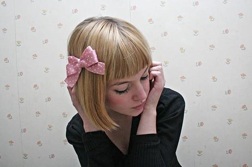 欧美女生蝴蝶结图片