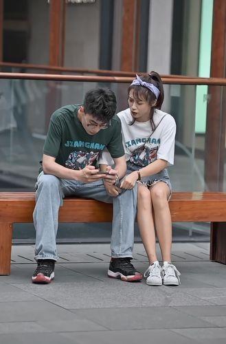 时尚情侣图片 浪漫情侣图片大全