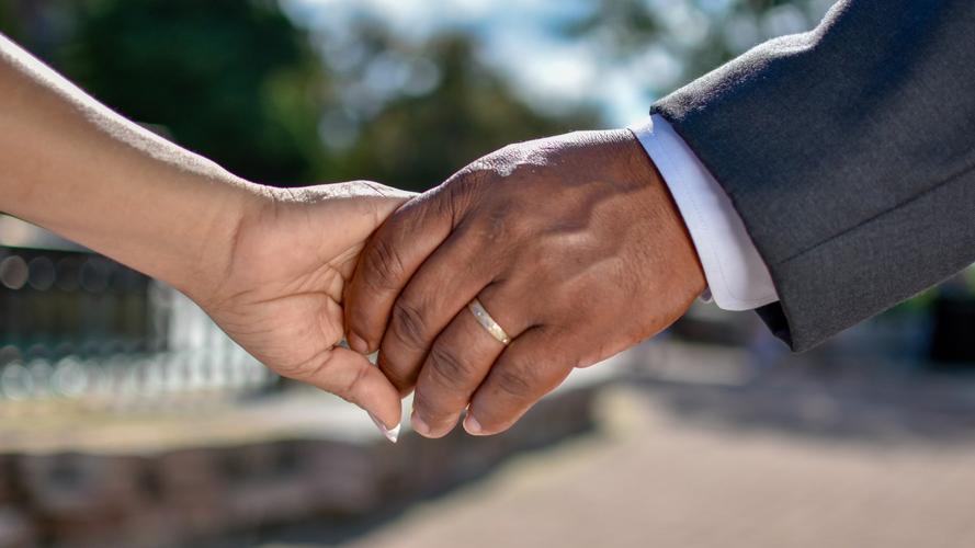 精美情侣壁纸图片大全 超好看情侣图片壁纸