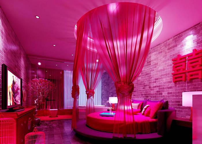 情侣酒店效果图 酒店情侣房布置图片大全