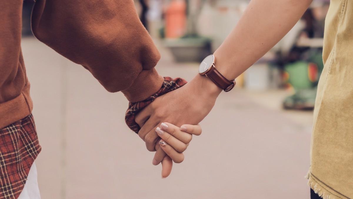 图片情侣壁纸 超好看情侣图片壁纸