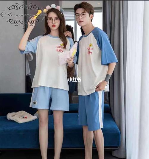 情侣睡袍图片 情侣浴袍图片