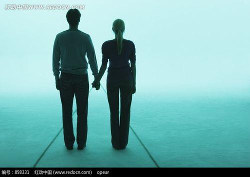 寻找情侣图片 如何找到一张图片的情侣图片