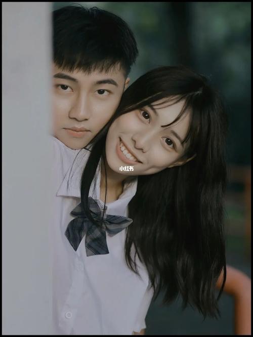 情侣校园图片 关于校园恋爱的图片