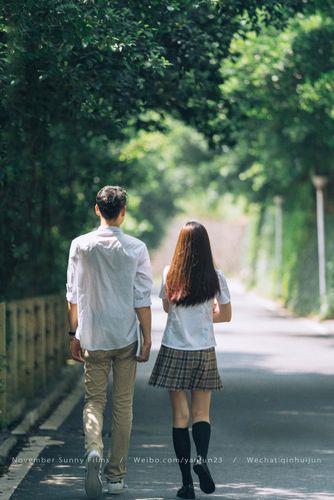 情侣校园图片 关于校园恋爱的图片